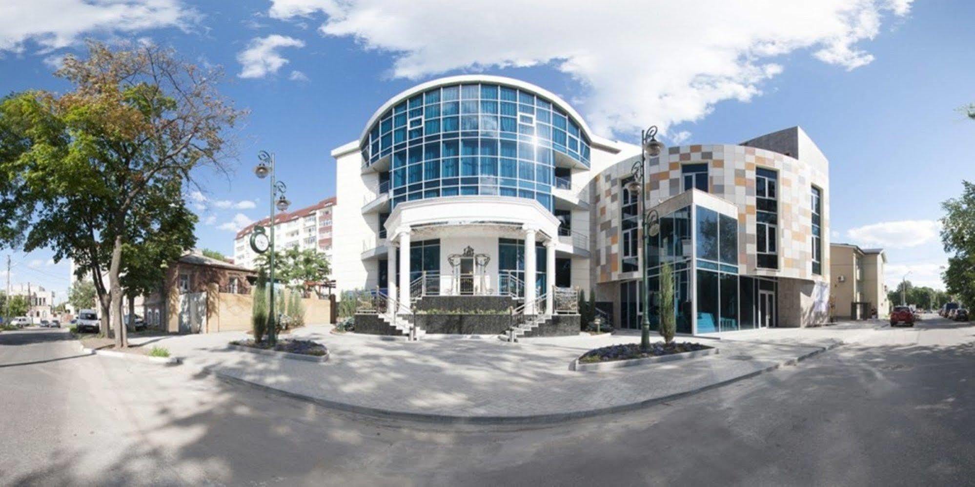 Iris Art Hotel Charkiw Exterior foto